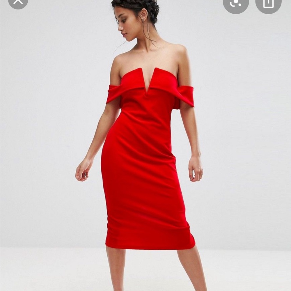 Off shoulder red dress